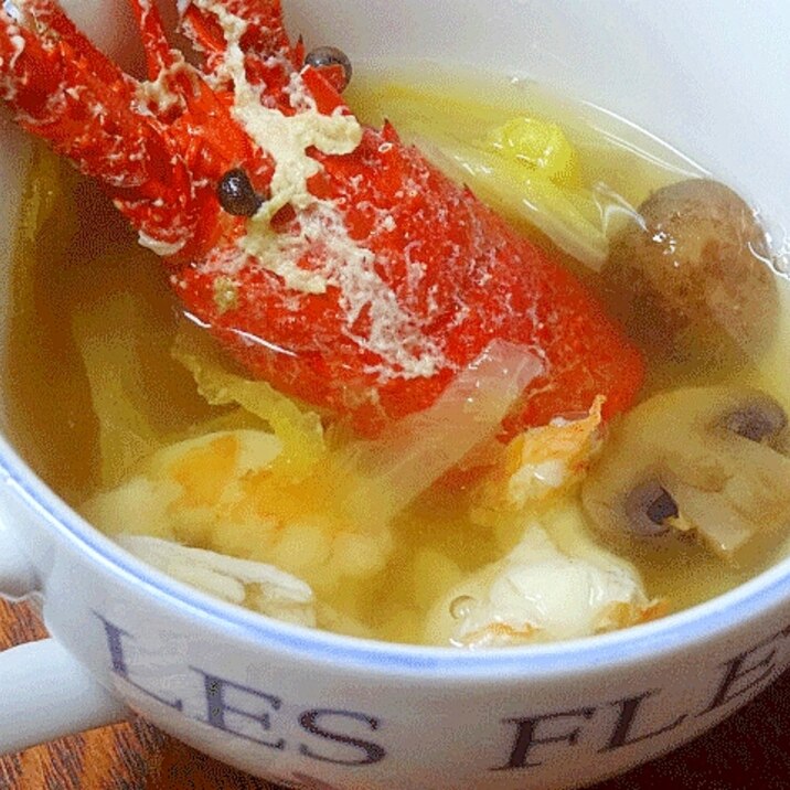 味噌と殻で濃厚だし 伊勢海老スープ レシピ 作り方 By Startrek 楽天レシピ 味噌と殻で濃厚だし 伊勢海老スープ レシピ 作り方 By Startrek 楽天レシピ